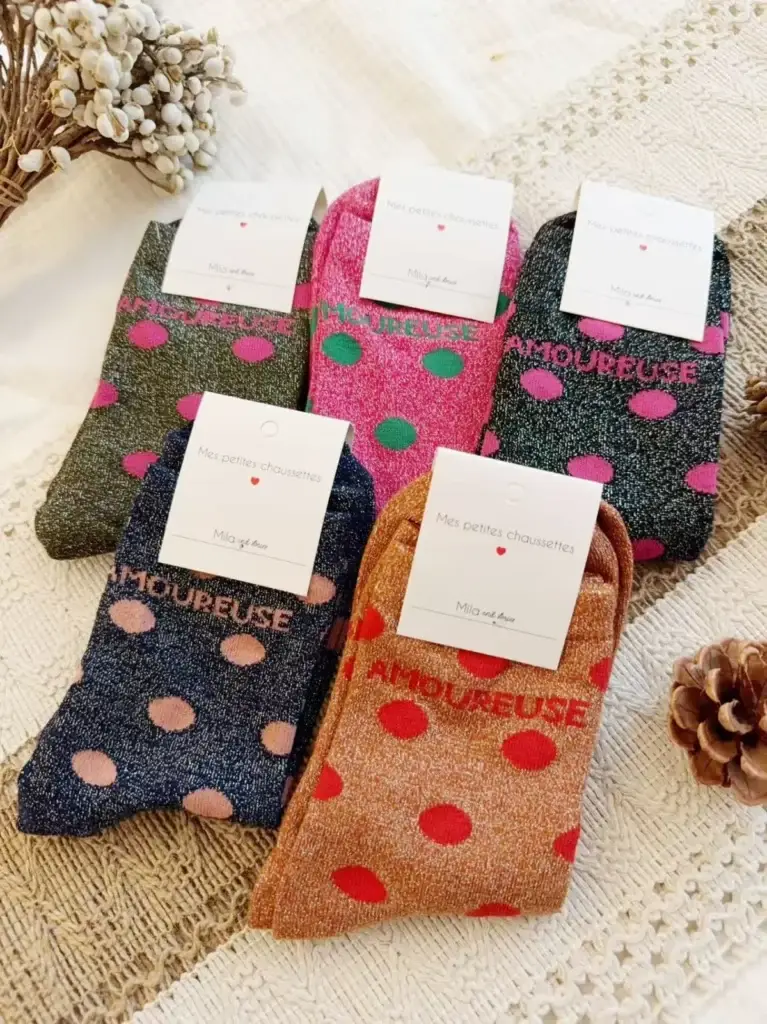 V313- Chaussettes paillettes "Amoureuse"