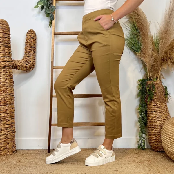 L748- Pantalon Tailleur Taille Haute (T36-T40) - camel - 40