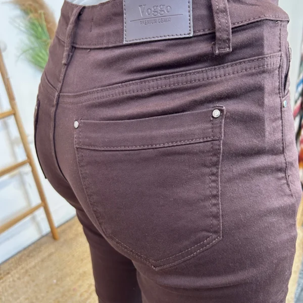 N012- Jean Slim Voggo (T42-T52) - marron - 50