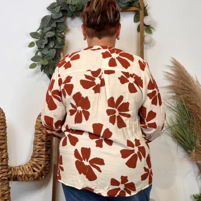 Z116- Blouse « Christy » Fleurs (T44-T52) - camel - 52