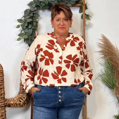 Z116- Blouse « Christy » Fleurs (T44-T52) - camel - 52