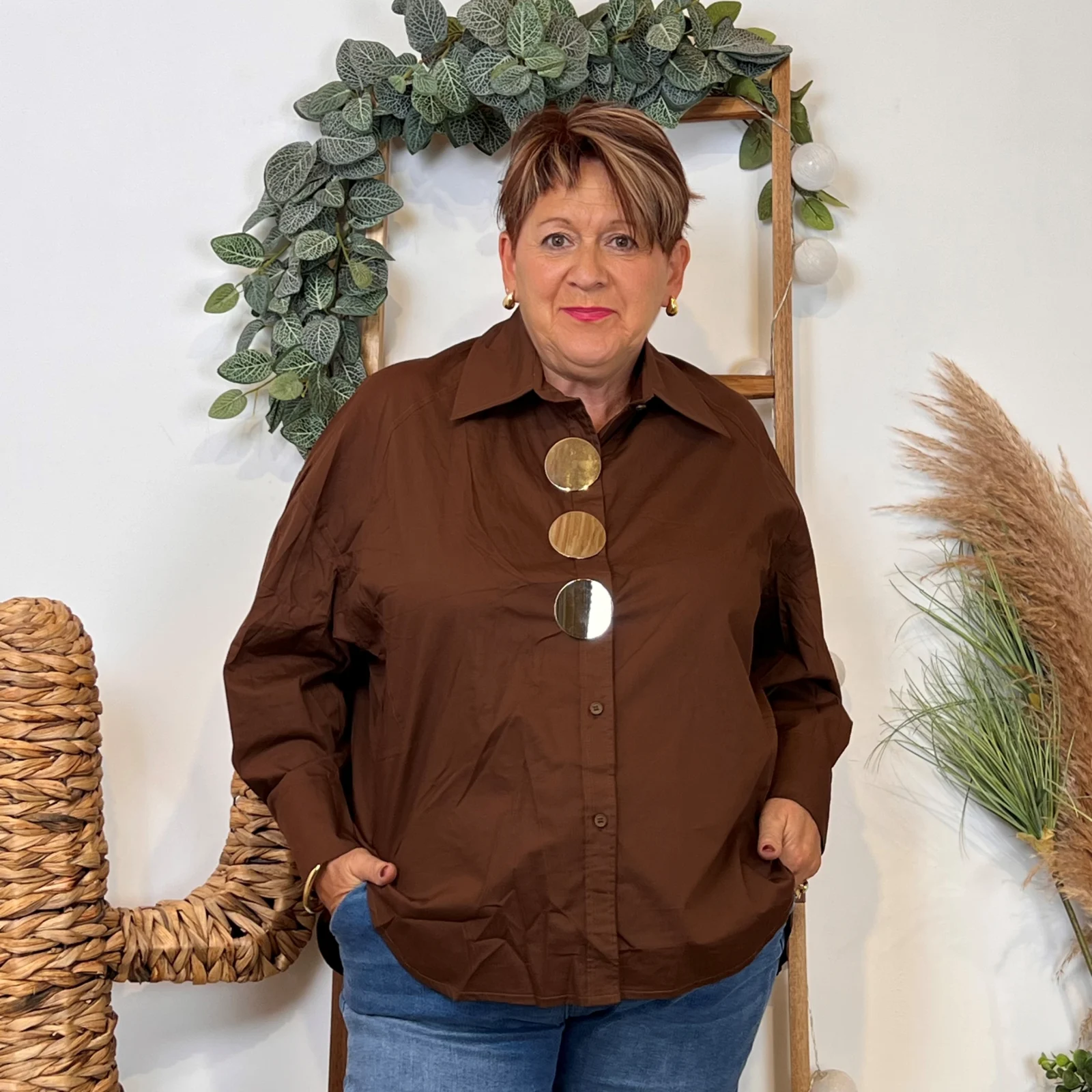 Z119- Chemise unie gros boutons (Tu) 🇮🇹