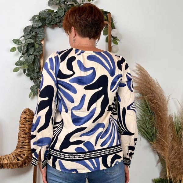 K108- Blouse "In April" - marine - 40