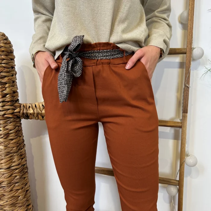 Pantalon stretch femme ceinture fantaisie T36-T50 - rouille - 50