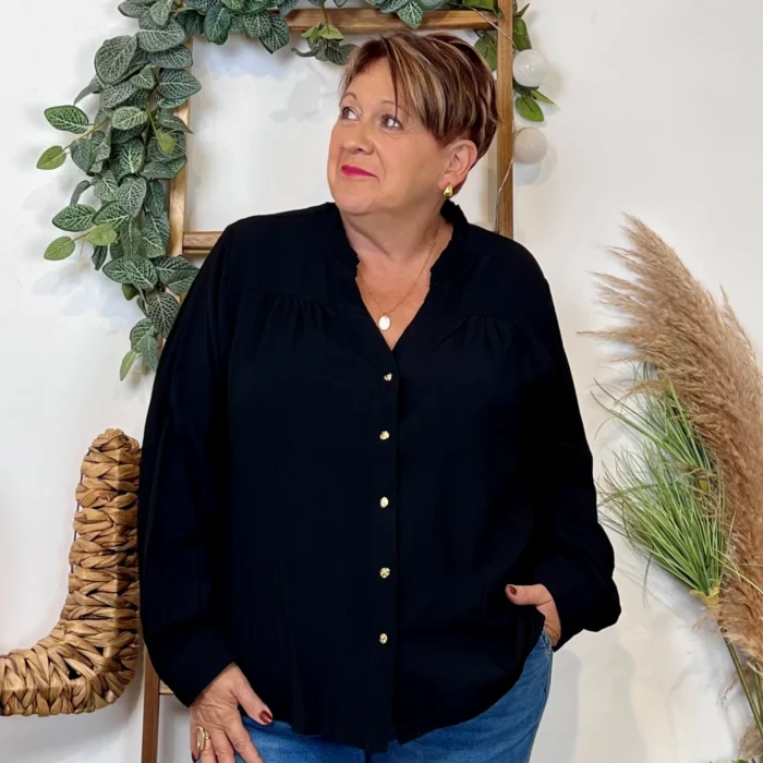Chemise unie boutonnée col volanté - noir - 48