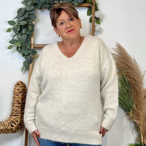 Z133. Pull Christy Grande Taille - ecru - 48
