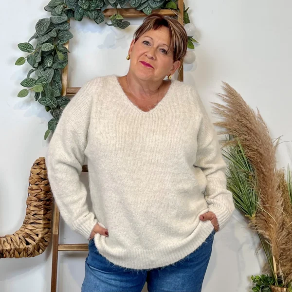 Z133. Pull Christy Grande Taille - ecru - 48