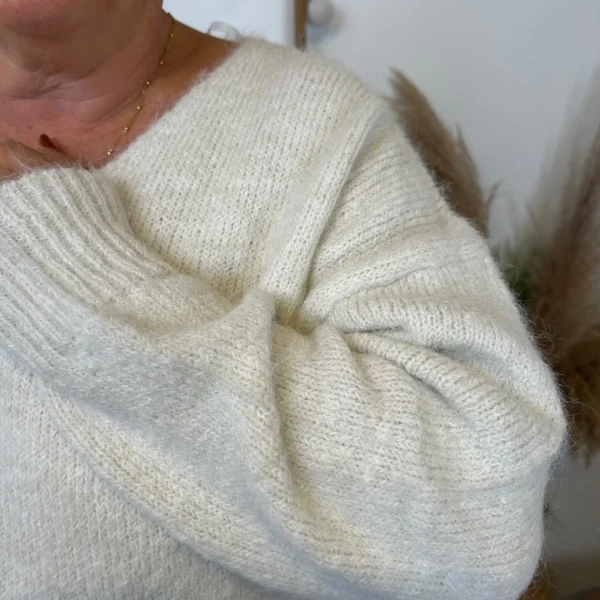 Z133. Pull Christy Grande Taille - ecru - 48