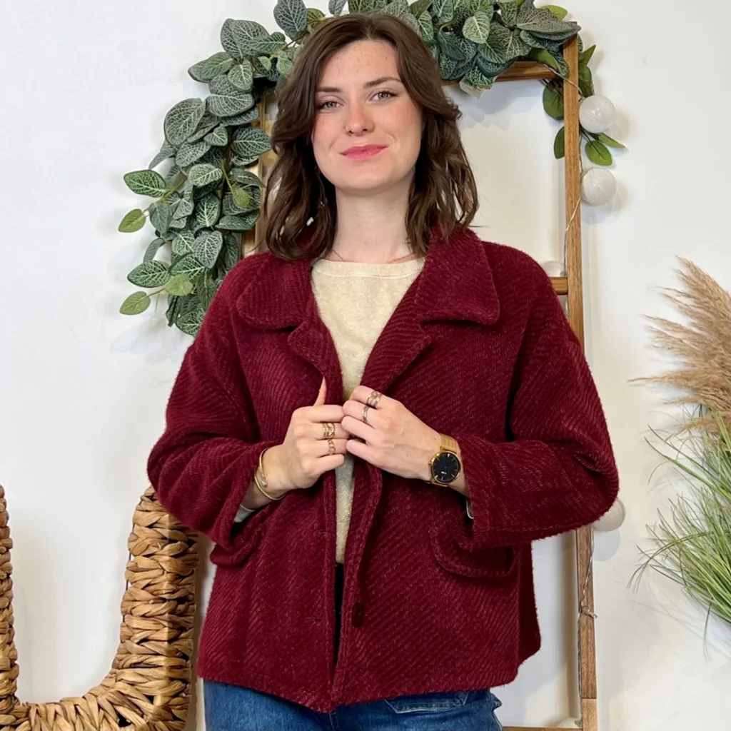 K054- Veste courte chevron (Tu) 🇮🇹 - bordeaux - taille-unique