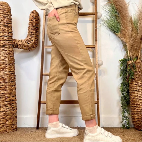 W110- Jean Mom Voggo (T36-T44) - taupe - 44