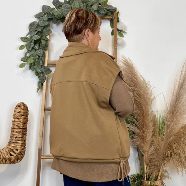 K985 - Veste sans manches "C'Mélodie" - camel - taille-unique-grande-taille