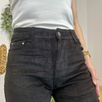 W136- Jean Bootcut Velours (T36-T44) - noir - 44