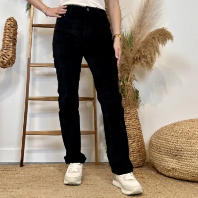 W129- Jean Droite Voggo (T36-T44) - noir - 44