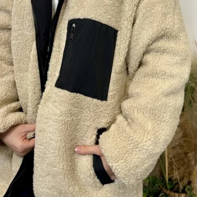 K033- Doudoune réversible à capuche - noir - 42