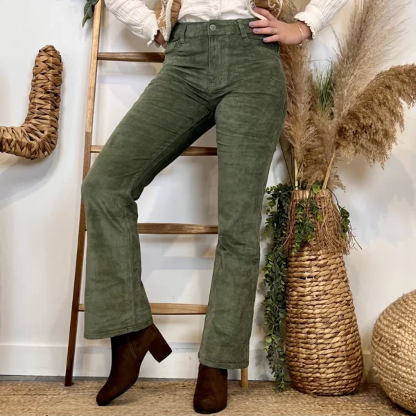 W136- Jean Bootcut Velours (T36-T44) - kaki - 44