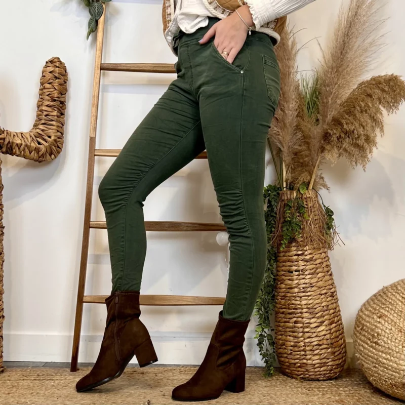 P070- Jean Melly & Co Taille élastiquée (XS-XL) - kaki - 42