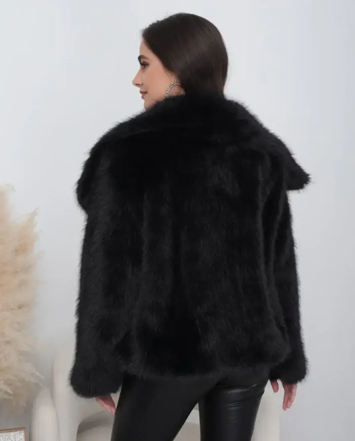 K007- Veste courte fausse fourrure