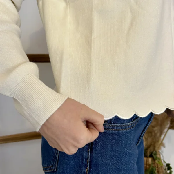 K134- Pull uni dos ouvert (Tu) - ecru - taille-unique