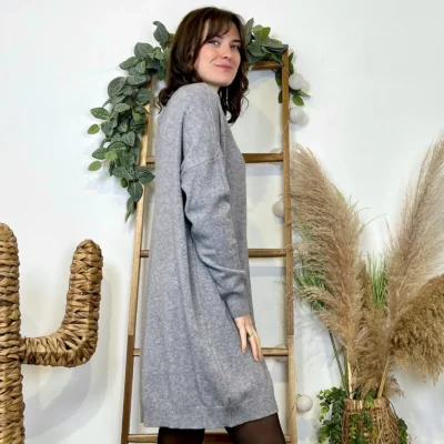 K010- Robe pull col V - gris - taille-unique