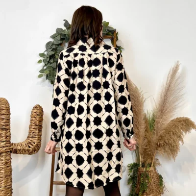 J940 - Robe chemise imprimée graphique - noir - 38