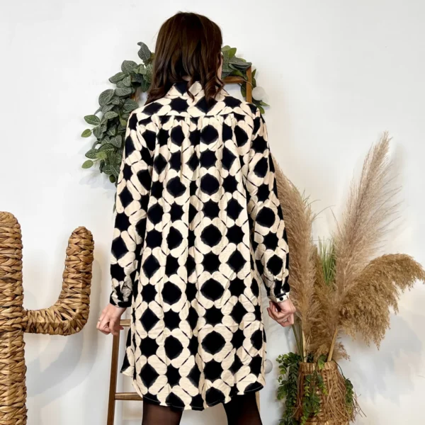 J940 - Robe chemise imprimée graphique - noir - 38