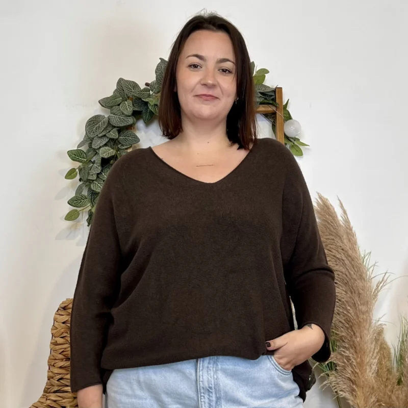 Pull femme oversize col V « Jolies Formes » - marron - taille-unique-grande-taille