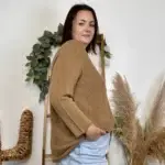 Pull femme oversize col V « Jolies Formes » - camel - taille-unique-grande-taille