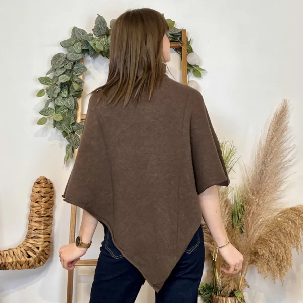 J996 - Poncho col roulé (TU) - marron - taille-unique