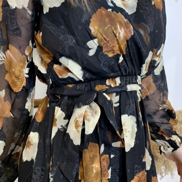 J994 - Robe motif fleurs (T36-T40) - noir - 38