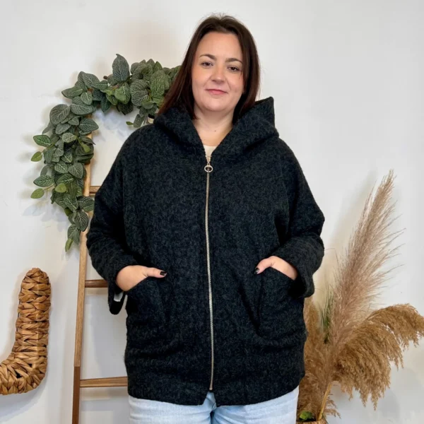 J995 - Manteau à capuche (GT) - noir - taille-unique-grande-taille