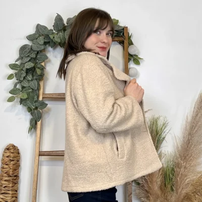 J897 - Veste boutonnée (TU) - beige - taille-unique