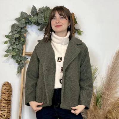 J897 - Veste boutonnée (TU) - kaki - taille-unique