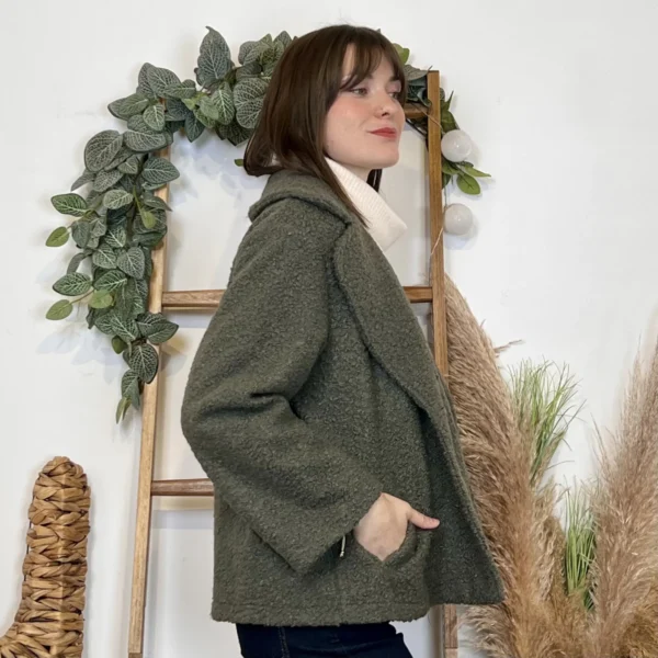 J897 - Veste boutonnée (TU) - kaki - taille-unique