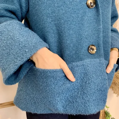 J946 - Manteau bouclettes (TU) - bleu-canard - taille-unique