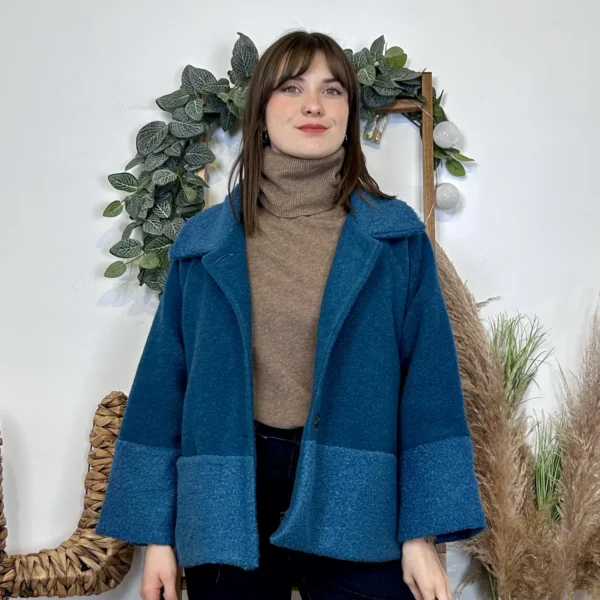 J946 - Manteau bouclettes (TU) - bleu-canard - taille-unique
