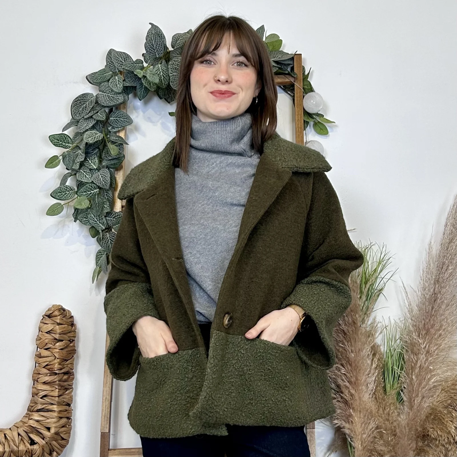 J946 - Manteau bouclettes (TU) - kaki - taille-unique