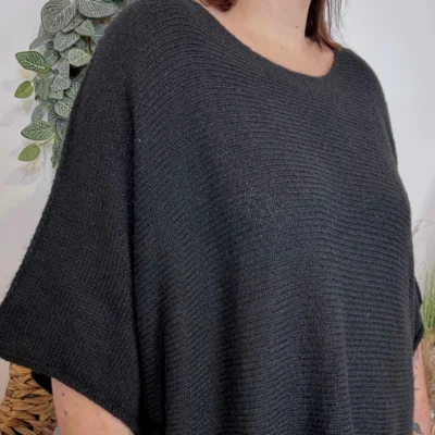 J880- Pull manche courte (GT) - noir - taille-unique-grande-taille