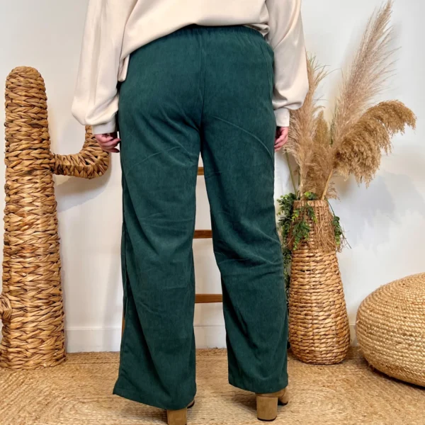 L753 - Pantalon Velours - vert-sapin - 48