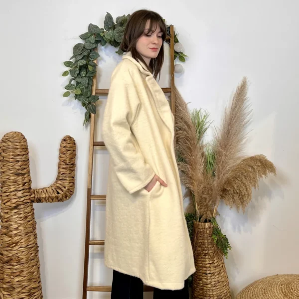 J933 - Manteau long (TU) - ecru - taille-unique