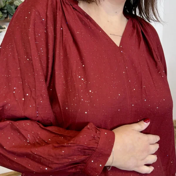 J958 - Blouse pailletée col V (T44-T52) - bordeaux - 52