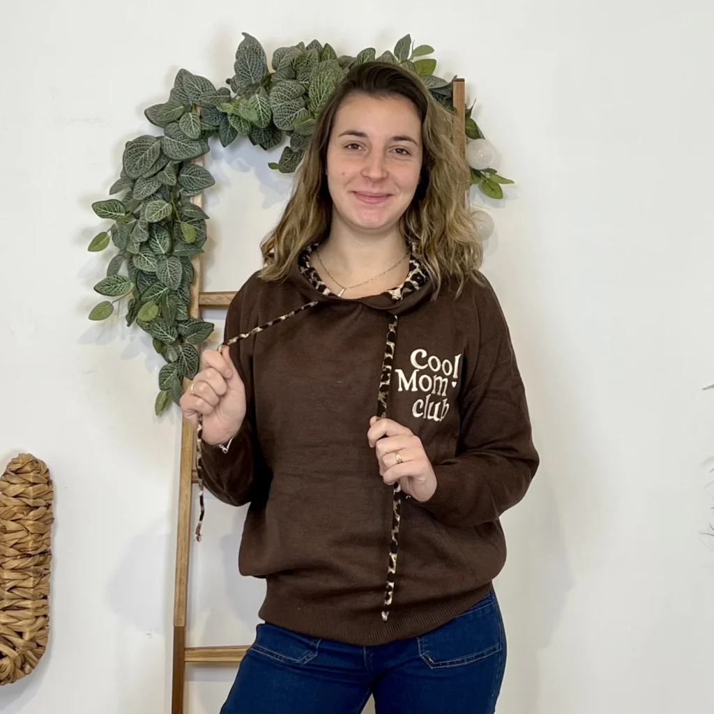 I886 - Pull "Cool Mom Club" (TU) - marron - taille-unique-grande-taille