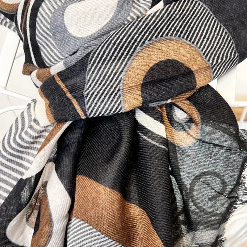 Y470 - Foulard cercles - noir - sans-taille