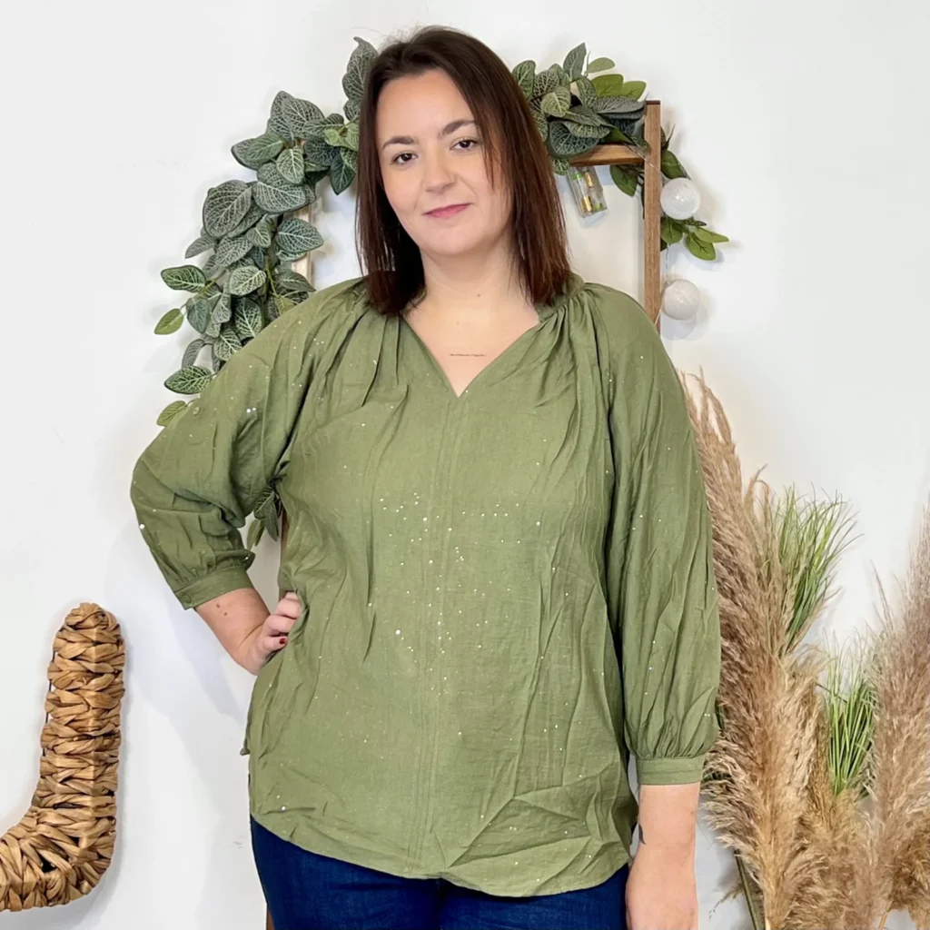 J958 - Blouse pailletée col V (T44-T52) - kaki - 58