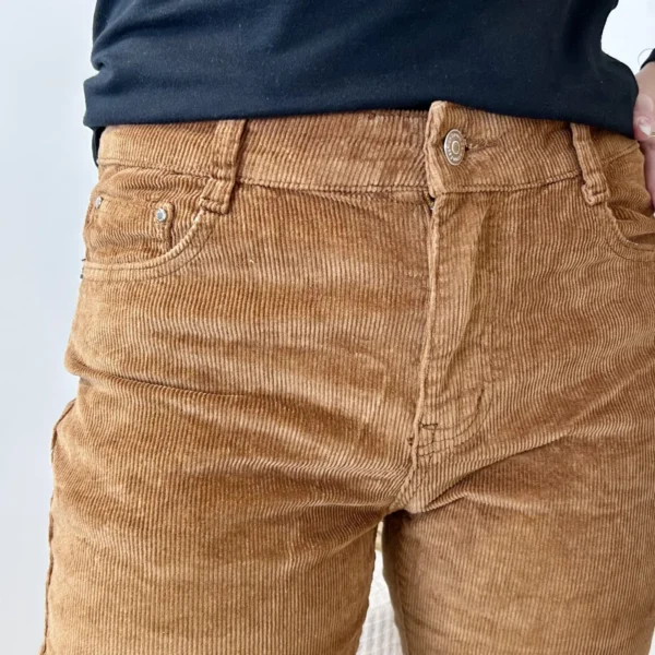 W136- Jean Bootcut Velours (T36-T44) - camel - 44