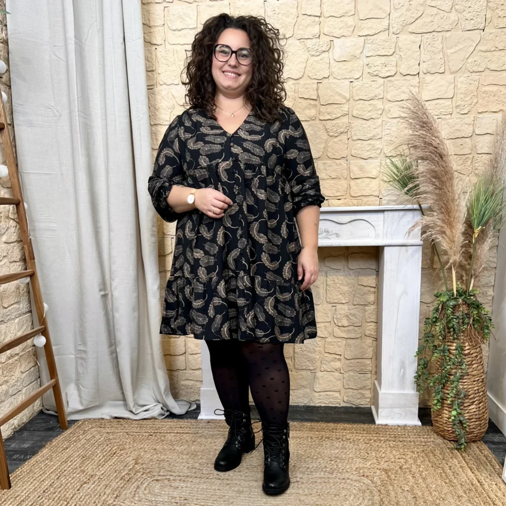 J939 - Robe Plumes (T40-T48) - noir - 48