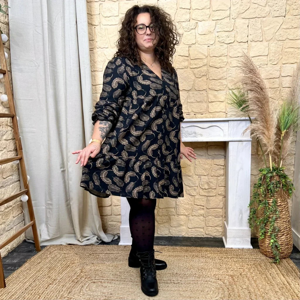 J939 - Robe Plumes (T40-T48) - noir - 48