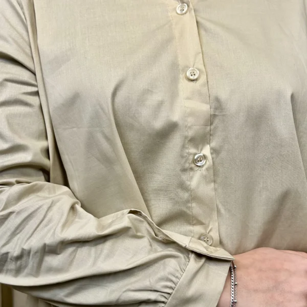 I812 - Chemise unie (TU) - beige - taille-unique