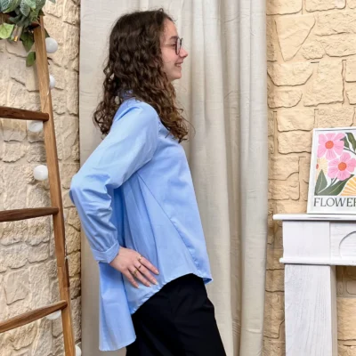 I812 - Chemise unie (TU) - bleu-ciel - taille-unique