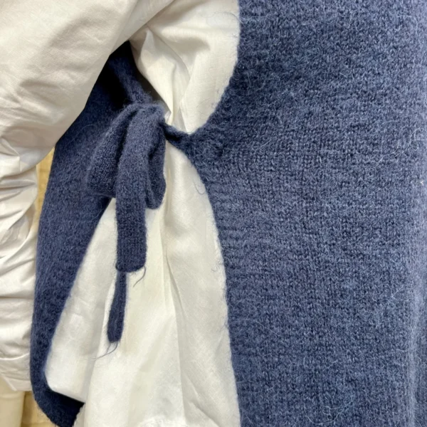 I816 - Pull sans manches nœuds (TU) - marine - taille-unique