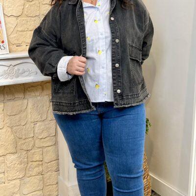 J798 - Veste en jean (GT) - noir - taille-unique-grande-taille